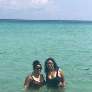 Meet your Posher, Veronica